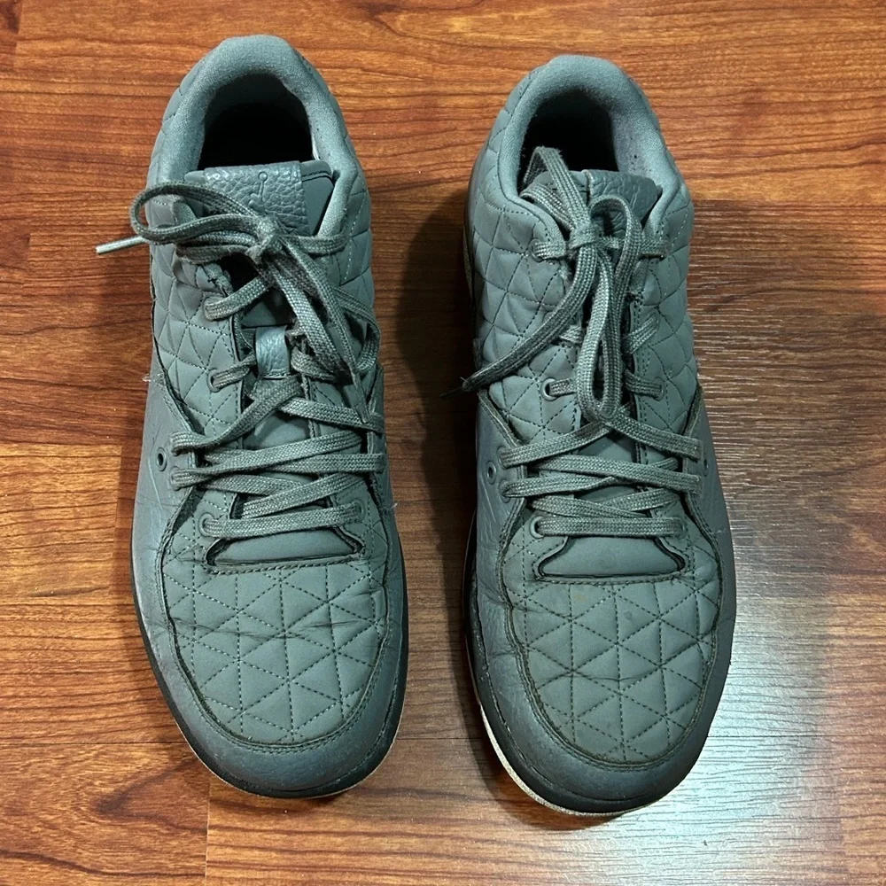 Jordan preloved lots
